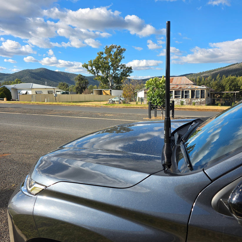 Bonnet Hinge Antenna Bracket - Mitsubishi Pajero & Triton
