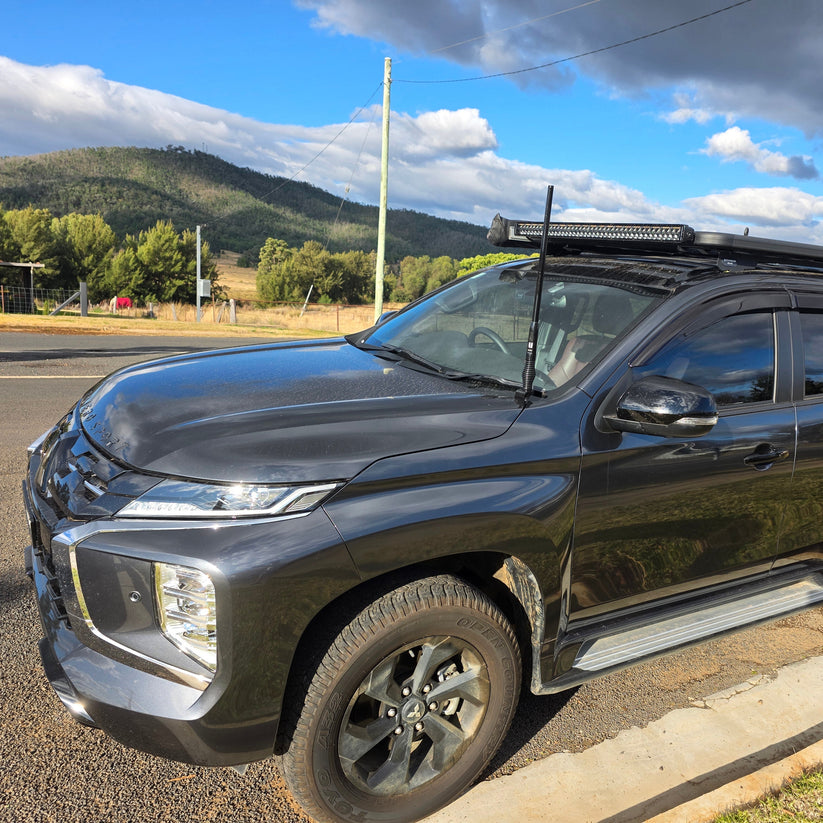 Bonnet Hinge Antenna Bracket - Mitsubishi Pajero & Triton