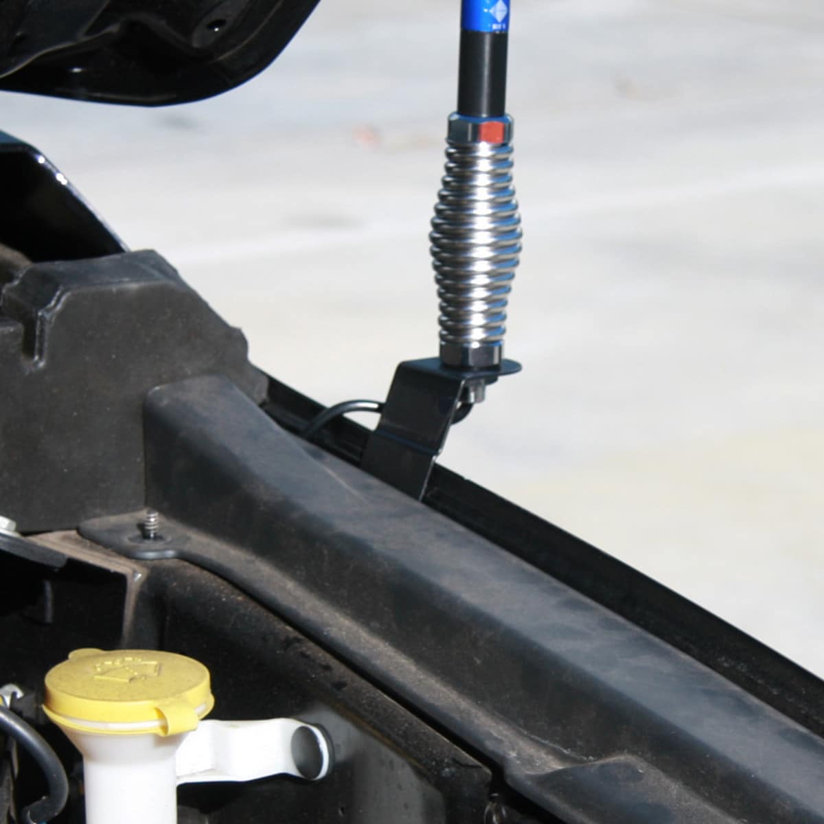 Bonnet Mount for BT-50 & Holden Colorado